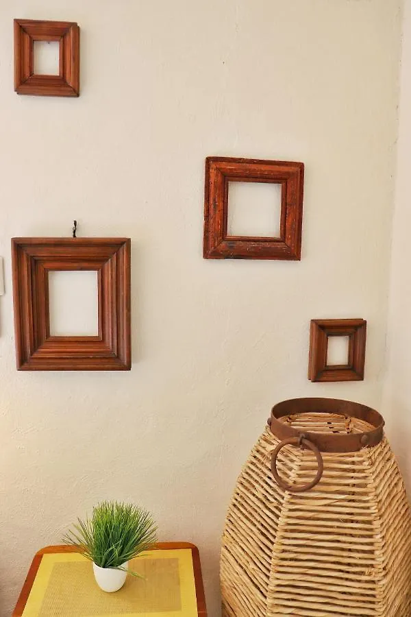 Hostal & Suites Pata De Perro Bacalar