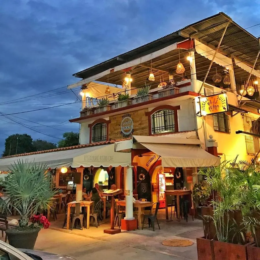 Hostal & Suites Pata De Perro Bacalar