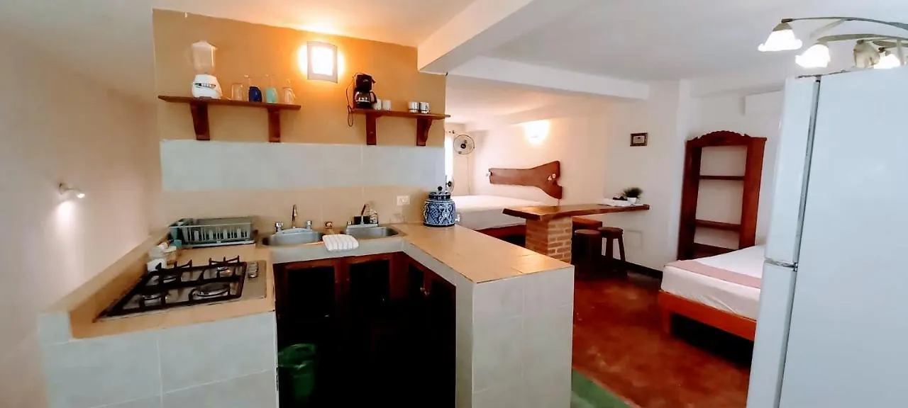 Hostel Hostal & Suites Pata De Perro Bacalar