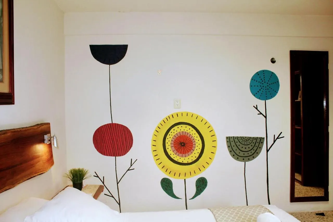 Hostel Hostal & Suites Pata De Perro Bacalar Mexico