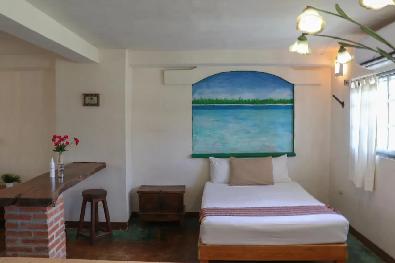 Hostal & Suites Pata De Perro Bacalar Mexico