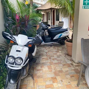 https://posada-malix-pek.allrivieramayahotels.com