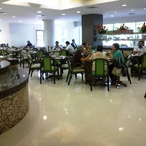 https://el-conquistador-merida.hotelsmerida.org